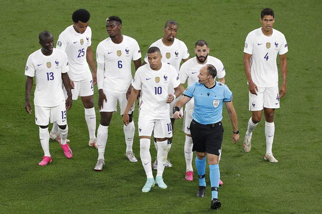 Trọng tài trong các trận của ĐT Pháp tại EURO 2020 'có vấn đề'