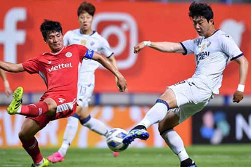 Báo Hàn: ‘ĐKVĐ châu Á run sợ trước Viettel’