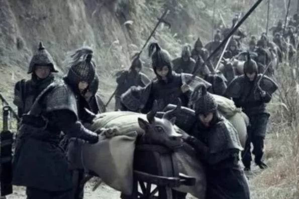 Trong trận chiến ròng rã hàng chục năm, binh lính cổ đại không có lương khô thì sẽ ăn gì?