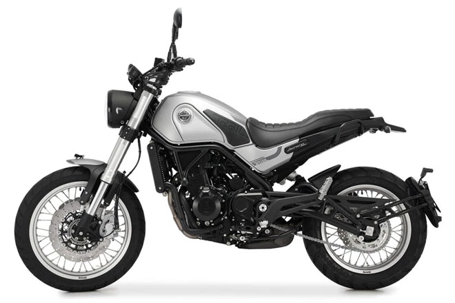 3. Benelli Leoncino 500 Trail 2021 (giá: 9.890 USD).