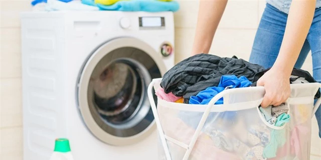 7 thói quen sai lầm khi giặt đồ mà hầu hết chúng ta đều mắc phải - Ảnh 1.