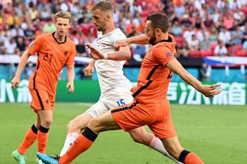 Sự sụp đổ của bóng đá Hà Lan
