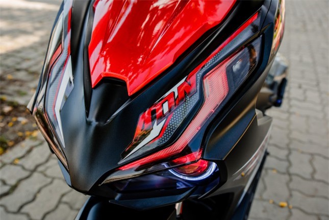 Xe tay ga Airblade 2020 độ với ống xả khủng ảnh 8