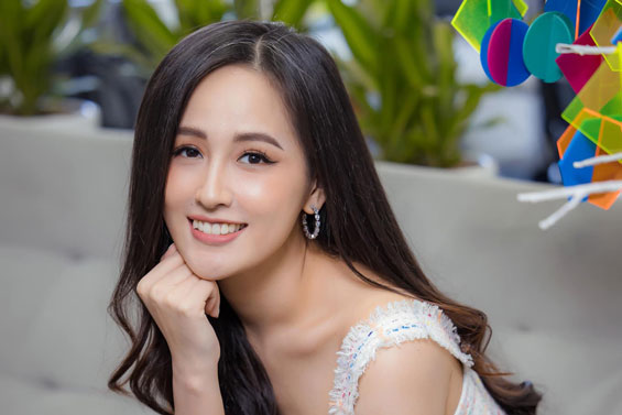 Không gian sống giản dị đến bất ngờ của nàng hậu Mai Phương Thúy