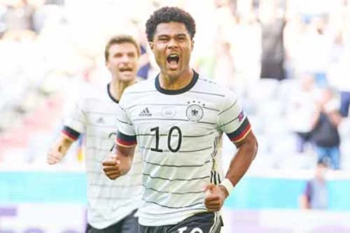 Serge Gnabry.