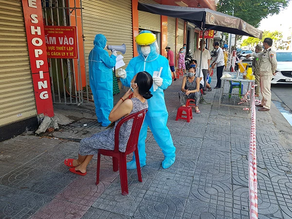 Toàn bộ người dân khu cách ly đường Lê Duẩn (quận Thanh Khê, TP Đà Nẵng) đã có kết quả xét nghiệm âm tính lần 4