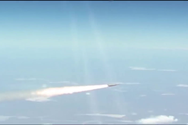 Máy bay chiến đấu MiG-31K vào một mục tiêu không xác định ở Syria bằng tên lửa siêu thanh mới nhất