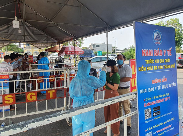 Đà Nẵng: Các chốt liên ngành phòng, chống dịch kiểm soát chặt người ra, vào TP