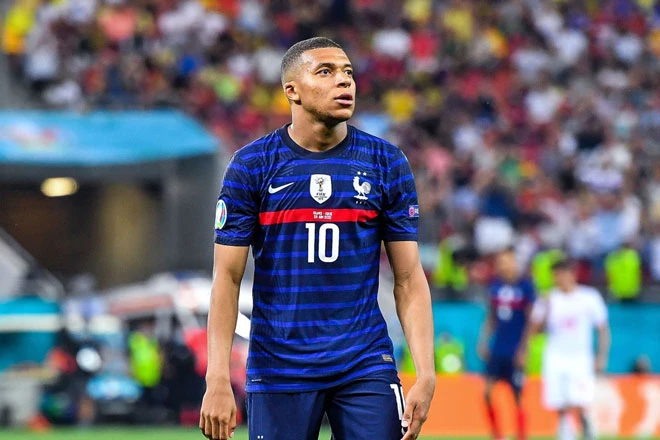 Mbappe thi đấu nhạt nhoà tại EURO 2020.