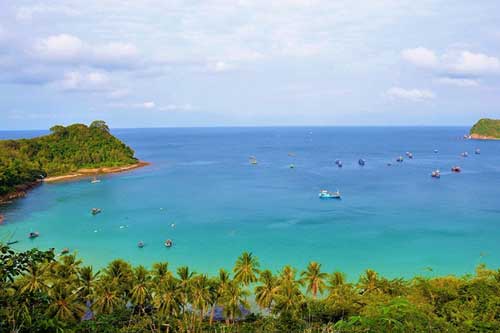 Khám phá vẻ đẹp bình yên ở "Thiên đường Maldives" của Việt Nam