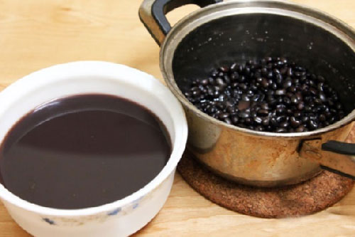 5 thực phẩm mẹ bầu nên ăn để sinh con da trắng bóc