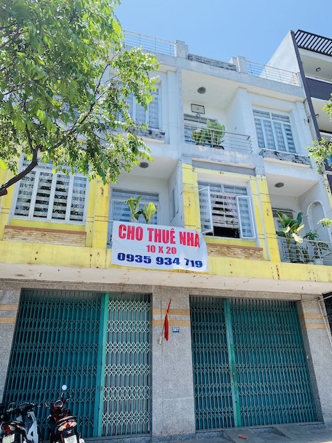 Bất động sản cho thuê “tụt đáy” , chủ đầu tư than trời