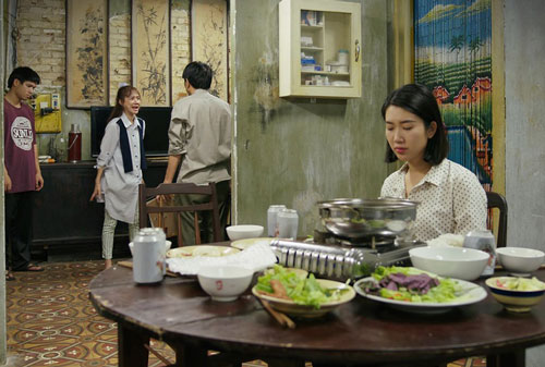 Nhã Phương, Thúy Ngân kiệt sức sau cảnh quay 14 tiếng