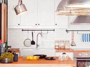 5 mẹo trang trí giúp căn bếp trông rộng hơn