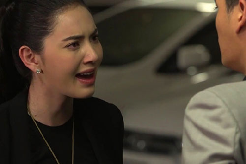 Mắng vợ bòn rút, giấu chồng mua điều hòa biếu nhà đẻ, nhưng khi người này bất ngờ nhấn chuông cửa thì anh "xám ngoét" mặt