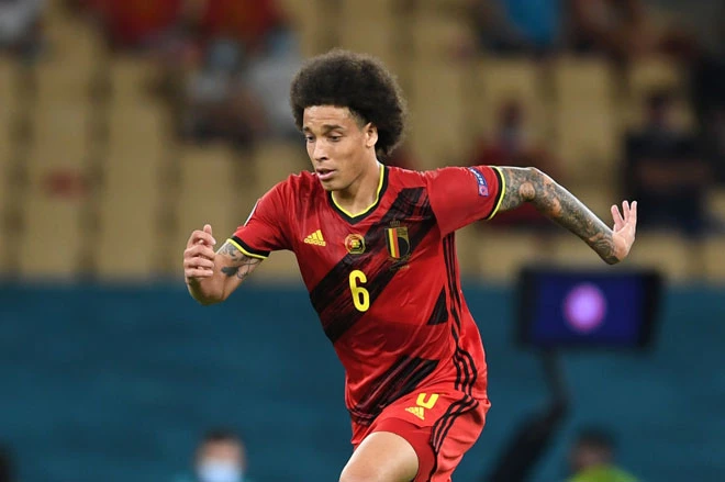 Tiền vệ: Axel Witsel (Bỉ).