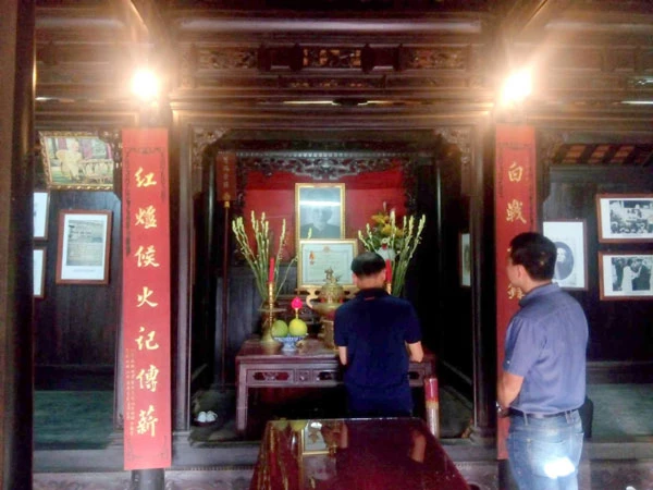 Bình yên ở làng cổ nơi miền sơn cước Quảng Nam Bên trong nhà lưu niệm Cụ Huỳnh Thúc Kháng