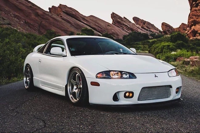 9. Mitsubishi Eclipse.