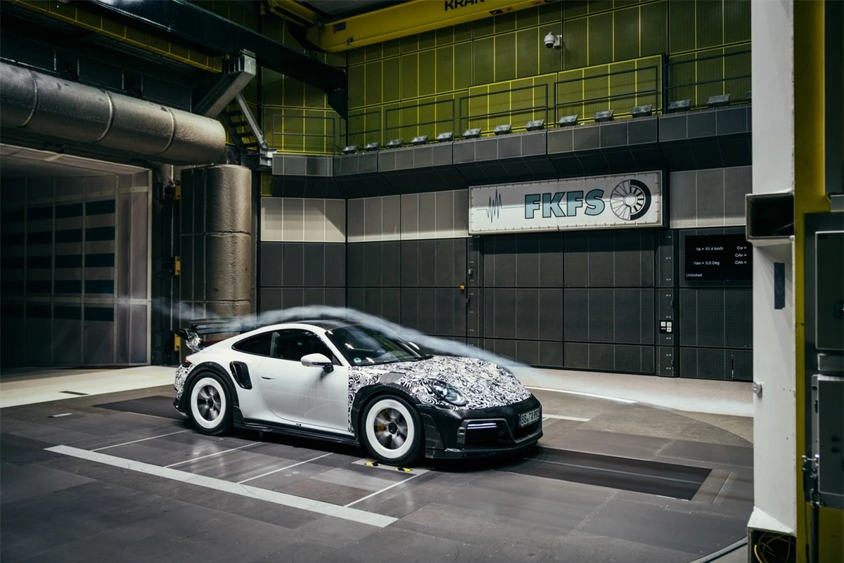 Porsche 911. Ảnh: TechArt