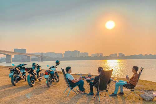 Những địa điểm ngắm hoàng hôn cực 'chill' ở Hà Nội