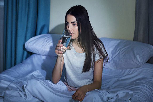 Thói quen buổi tối bạn không bao giờ được mắc phải