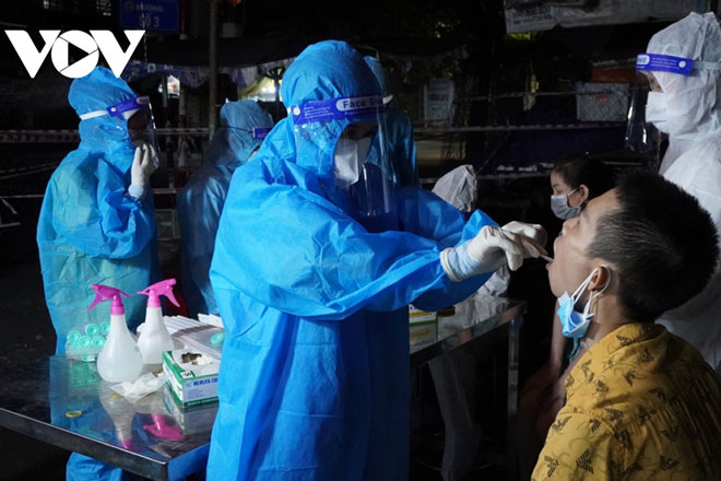 Bình Dương lấy mẫu xét nghiệm Covid-19 miễn phí cho hơn 1 triệu dân