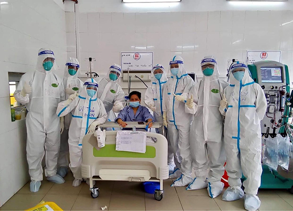 Bí thư Bắc Giang: Đoàn chi viện của Đà Nẵng làm việc ngày đêm nơi tâm dịch, tạo sự xúc động mạnh mẽ