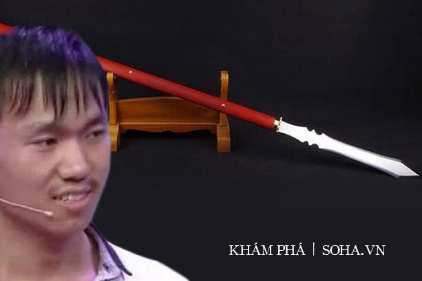 Chàng trai mang binh khí của tổ tiên đi kiểm định, chuyên gia giận dữ: Đừng để chúng tôi báo cảnh sát!