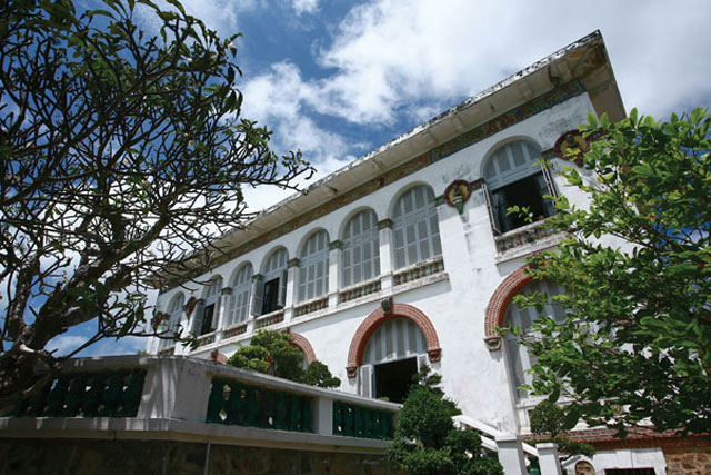 Bạch Dinh - Hồn xưa dấu cũ