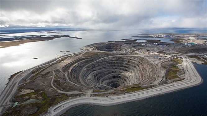 11 hòn đảo kỳ lạ trên thế giới ẩn chứa nhiều bí mật