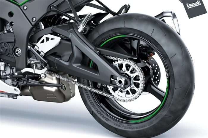Siêu mô tô thể thao Kawasaki Ninja ZX-10R 2021 ra mắt, giá 818 triệu đồng 8