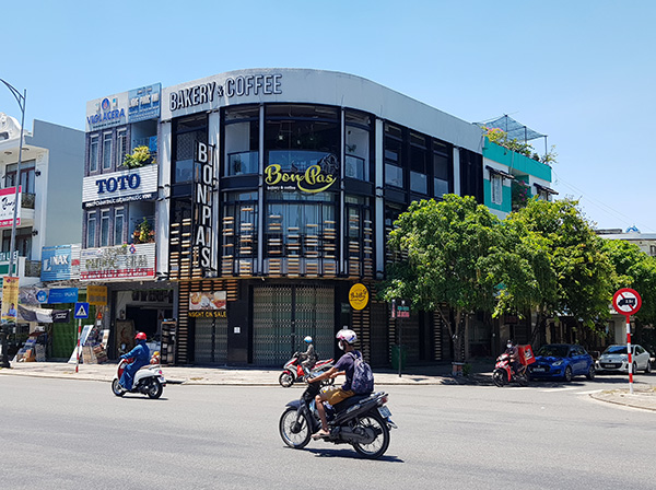 3 mẹ con chủ cơ sở nha khoa mắc Covid-19, Đà Nẵng công bố loạt địa điểm có yếu tố dịch tễ liên quan