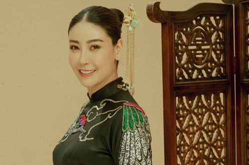 Hà Kiều Anh chính thức lên tiếng và xin lỗi khán giả về ồn ào "Công chúa triều Nguyễn"