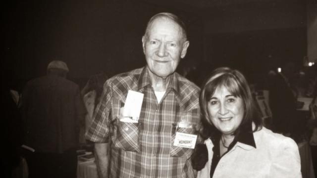 Người đàn ông tự nhận du hành thời gian đến năm 2750, tiên tri đáng sợ về thế giới