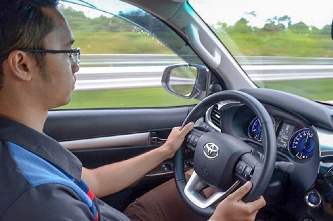 Tài xế cần chú ý giảm tốc độ trong những trường hợp nào?