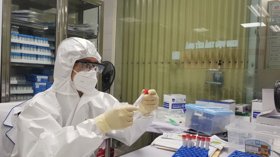 Bản tin Covid-19 trưa ngày 3/7: Thêm 330 ca mắc mới