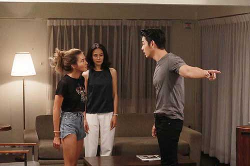 Sau khi bố chồng xuất viện, anh cả vội rước ông về chăm sóc nhưng chưa được một tuần đã thấy bố gọi điện cầu cứu chúng tôi