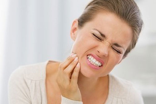 5 bí quyết giúp bạn cứu nguy khi bị đau răng