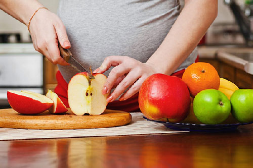 Mẹ càng ăn những thực phẩm này con càng thông minh, khỏe mạnh