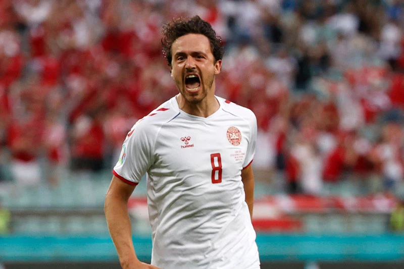 Tiền vệ trung tâm: Thomas Delaney (Đan Mạch).