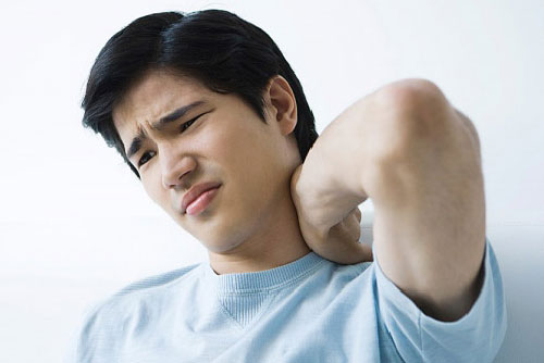 Bỏ ngay 6 thói quen xấu nếu không muốn đau cột sống cổ