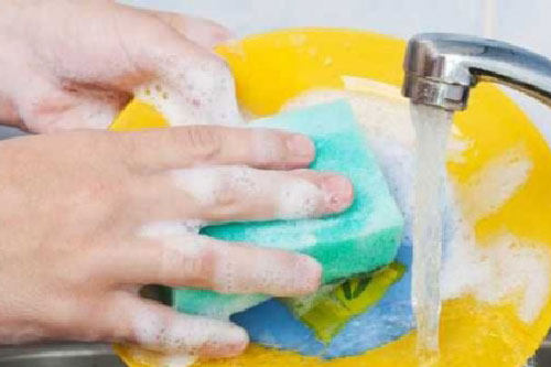 Thói quen phổ biến khi rửa bát gây hại nghiêm trọng tới sức khoẻ