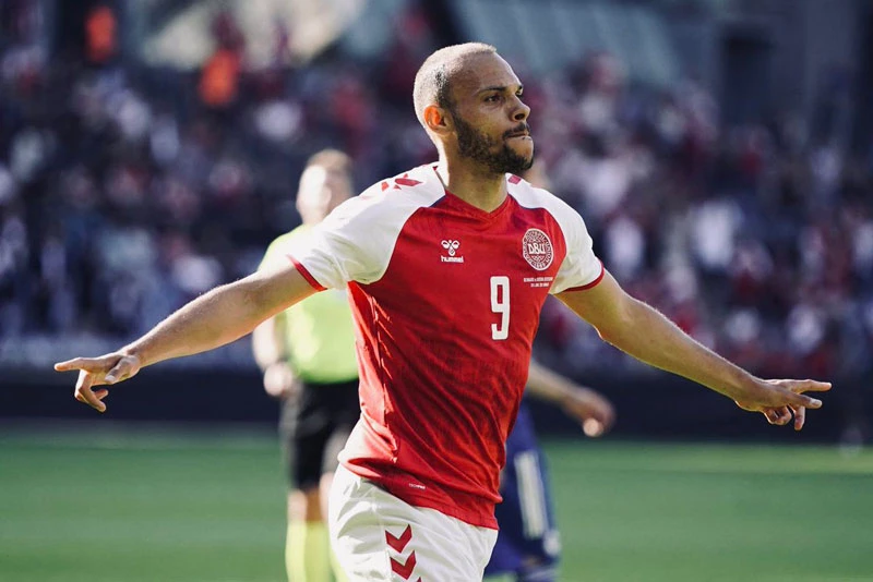 =5. Martin Braithwaite (Đan Mạch, tổng số pha dứt điểm: 14, số bàn thắng: 1).