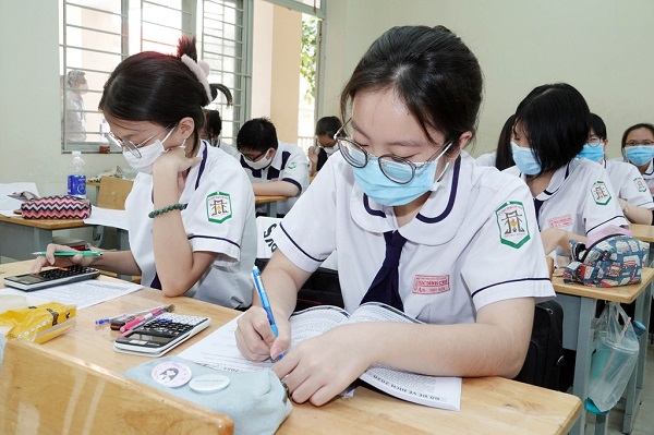 Kỳ thi tốt nghiệp THPT giữa đại dịch: Làm sao để bảo đảm quyền lợi công bằng cho thí sinh?