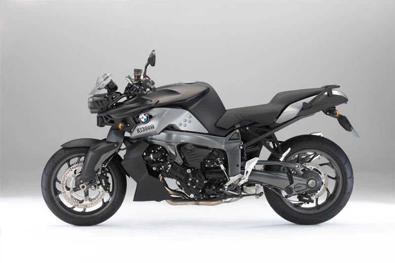 4. BMW K 1300 R.