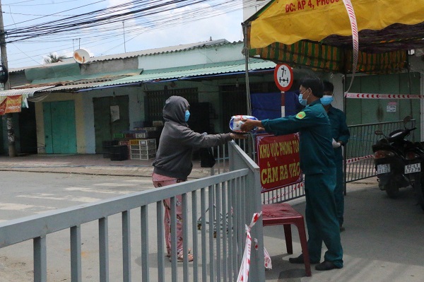 Long An giãn cách xã hội 4 huyện và thành phố Tân An theo Chỉ thị 16