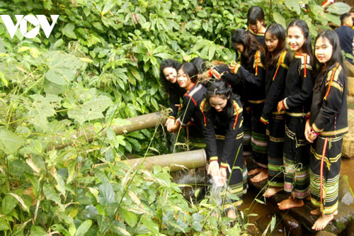 Người Êđê giữ bến nước như mạch sống buôn làng