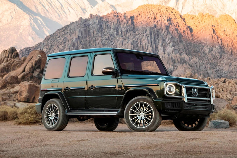 10. Mercedes-Benz G-Class 2021 (khoảng sáng gầm xe: 241 mm).