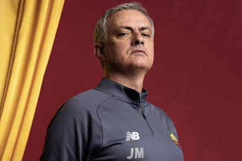 Mourinho 'đá đểu' cả Chelsea, MU và Tottenham khi ra mắt Roma