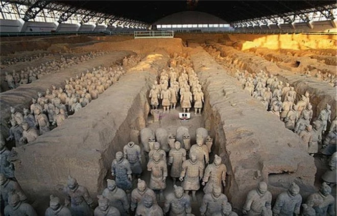 Gương mặt thần bí của một chiến binh trong lăng mộ Tần Thủy Hoàng, chỉ xuất hiện trong 5 phút, để lại 1 bức ảnh, sau đó biến mất - Ảnh 1.